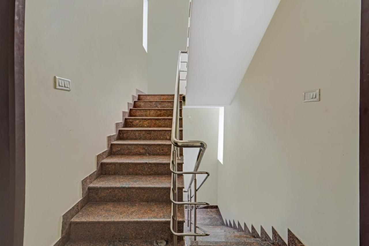 Hotel O Grand Residency Guduvancheri Екстер'єр фото